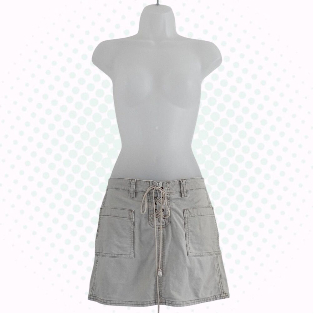 Vintage Y2K American Eagle Khaki Low Rise Lace Up Cargo Mini Skirt Size 0
